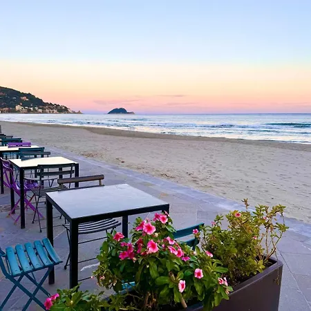 Vico Chiusetta 5 * Αλάσιο