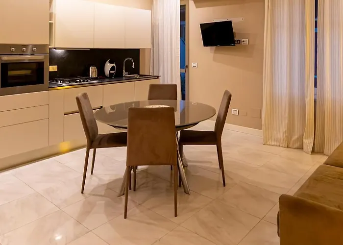 Vico Chiusetta 5 Appartement *