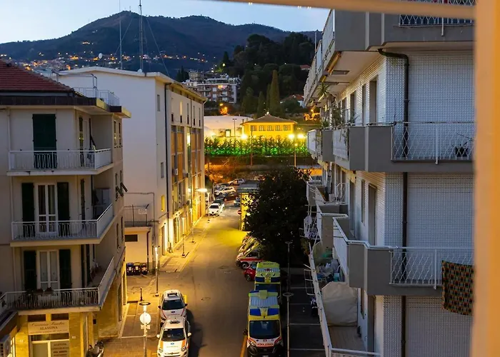 Vico Chiusetta 5 Alassio