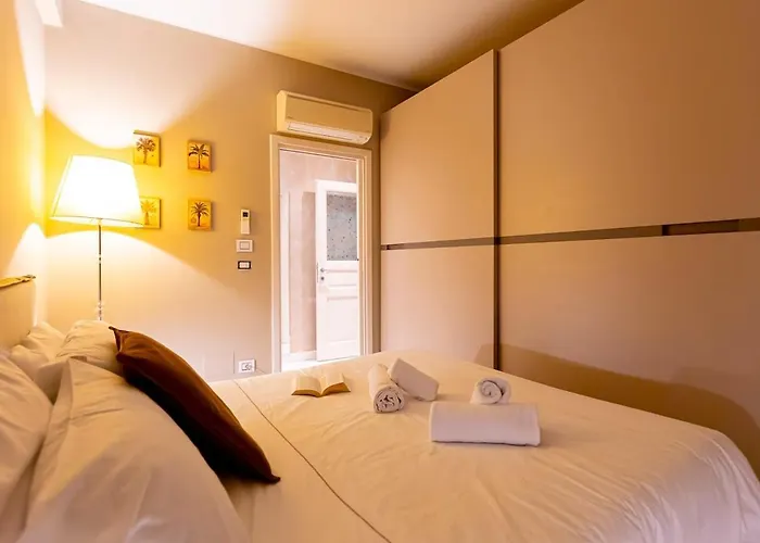 Vico Chiusetta 5 Apartamento *